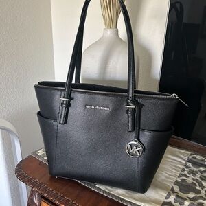 Michael Kors Jet Set Black Tote